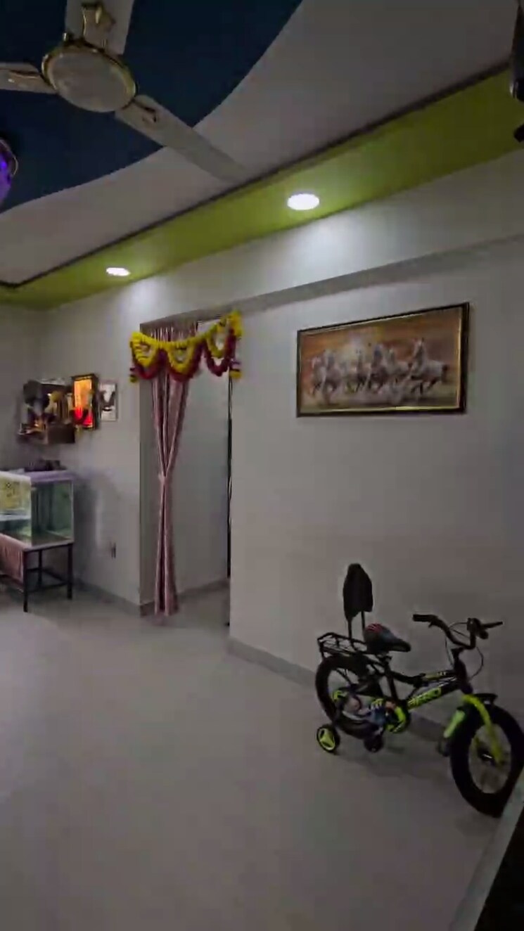 Living Room, lokhandwala-riviera-tower 1 Bedroom 550 Sq.Ft. Apartment In Kandivali East Mumbai 8810320