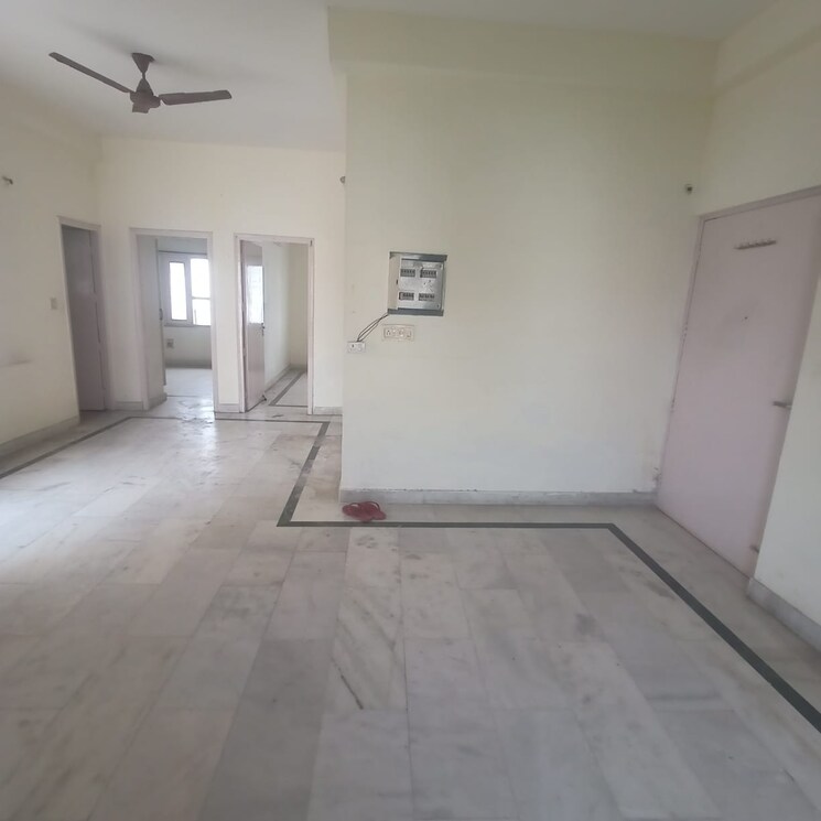 Room, alpha-1-rwa 2 Bedroom 645 Sq.Ft. Apartment In Alpha 1 Greater Noida Greater Noida 8810391