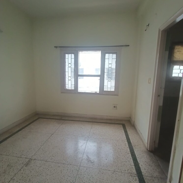 Room, alpha-1-rwa 2 Bedroom 645 Sq.Ft. Apartment In Alpha 1 Greater Noida Greater Noida 8810391