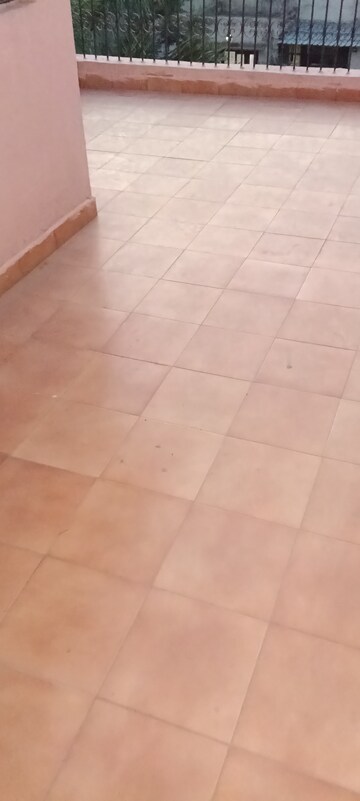 Room in 2 BHK Independent House at RWA Apartments Sector 27, Sector 27 – for Rent
