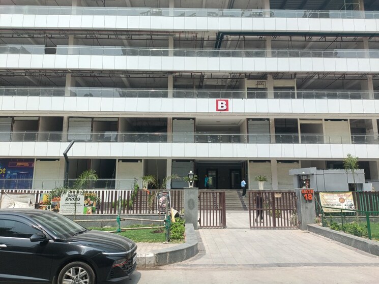 Exterior View, spectrum-metro Commercial Shop 400 Sq.Ft. In Sector 75 Noida 8765260