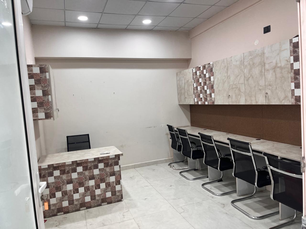 Office Space For Rent in Gaur City Mall