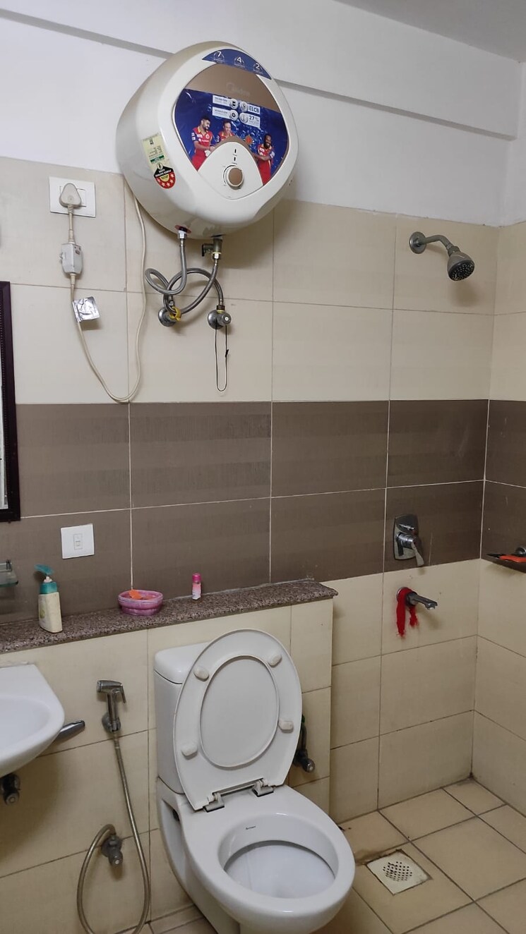 Bathroom, stellar-mi-citihomes 2 Bedroom 1164 Sq.Ft. Apartment In Omicron Iii Greater Noida Greater Noida 8810395