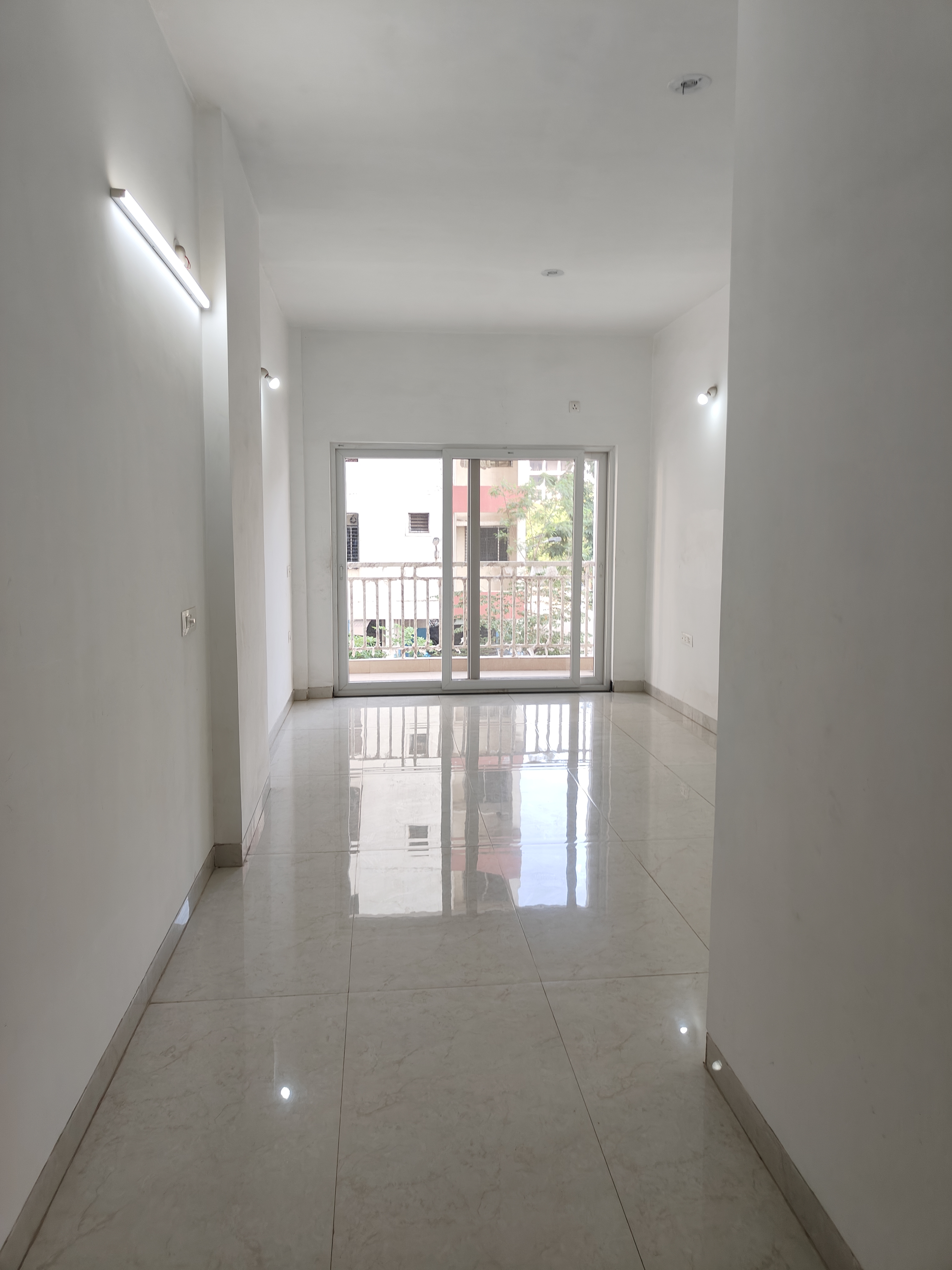 2 BHK + Extra Room Apartment For Sale in Bharatdwaj Sky 