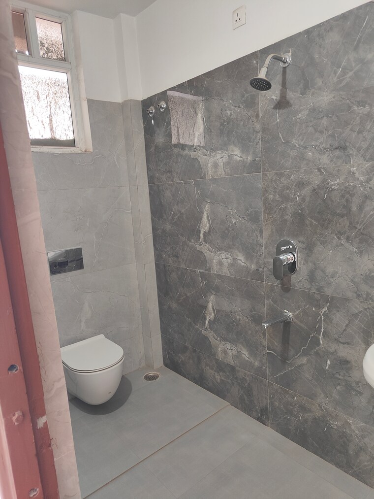 Bathroom, telibandha 2 Bedroom 1166 Sq.Ft. Apartment In Telibandha Raipur 8810423