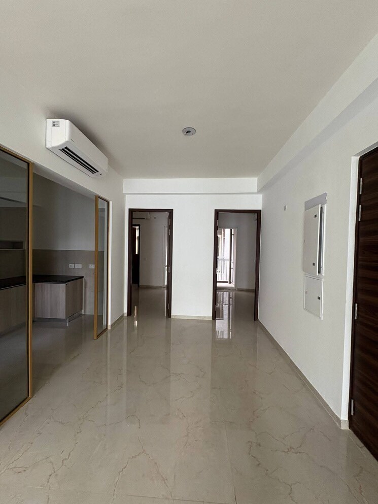 undefined, smart-world-gems 3 Bedroom 1423 Sq.Ft. Apartment In Sector 89 Gurgaon 8810411