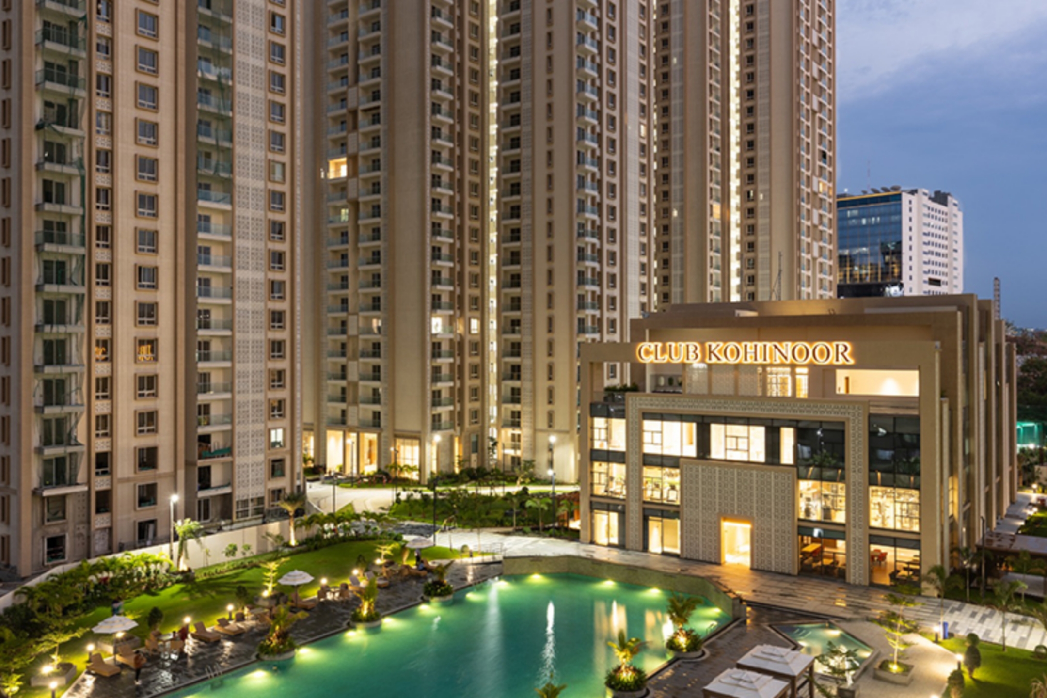 4 BHK + Pooja Room,Servant Room,Study Room,Extra Room Apartment For Rent in Aurobindo Kohinoor