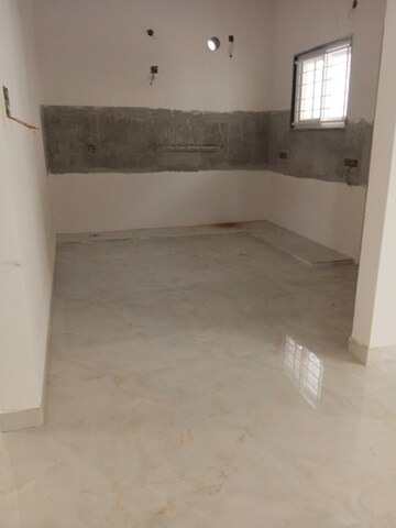 Room in 3 BHK Apartment at Kondapur – for Sale