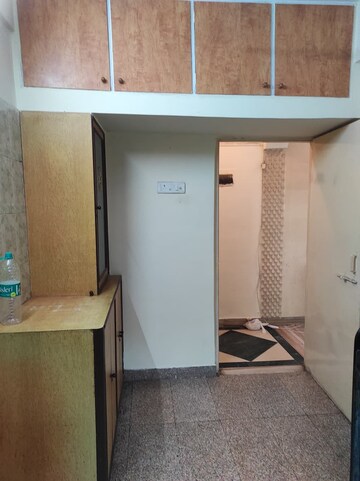 Bedroom in 1 BHK Apartment at Kabra Maheshwari Nagar, Andheri East – for Rent