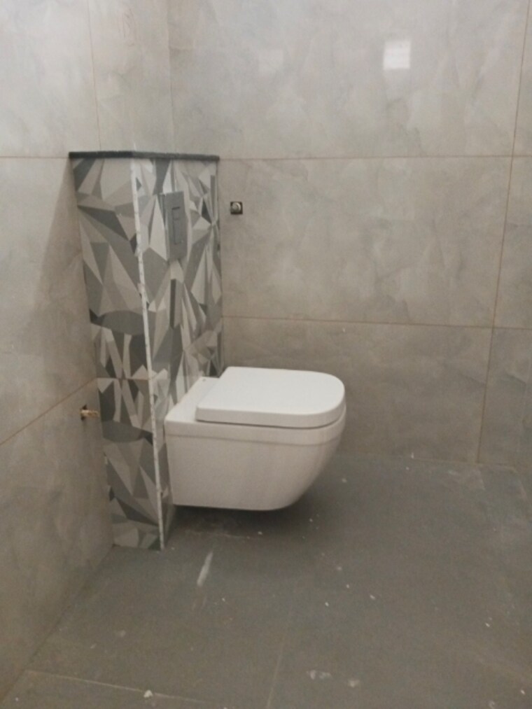 Bathroom, kondapur 3 Bedroom 2100 Sq.Ft. Apartment In Kondapur Hyderabad 8810519