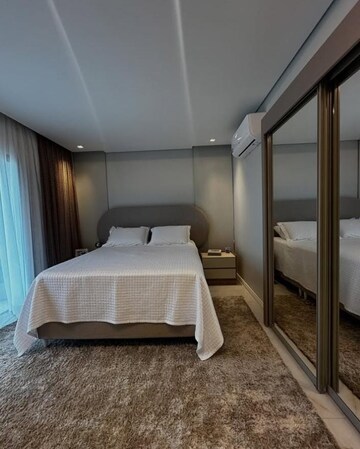 Bedroom in 3 BHK Builder Floor at Sector 32 – for Sale