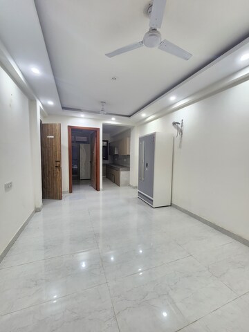 2 BHK Builder Floor For Rent in Chattarpur