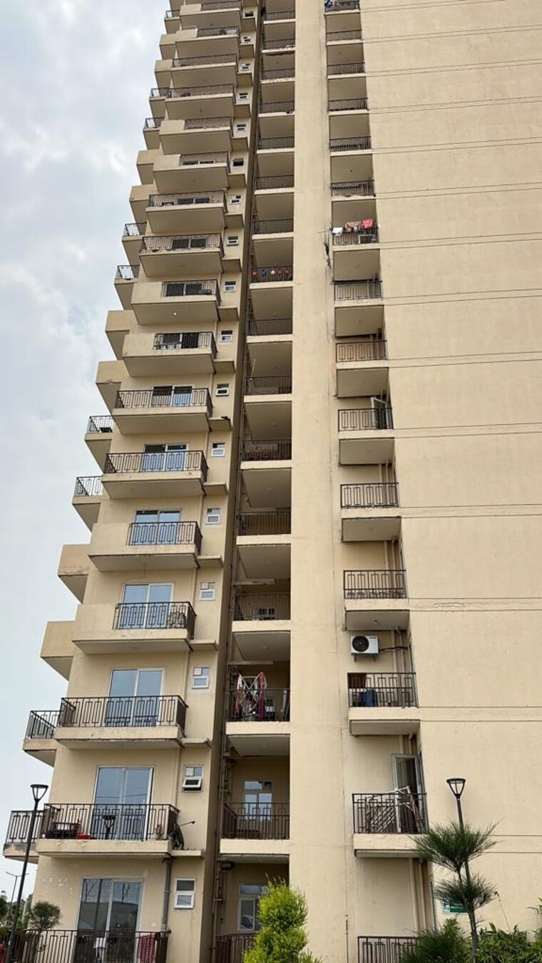 Exterior View, sector 95a 2 Bedroom 950 Sq.Ft. Apartment In Sector 95a Gurgaon 8810585