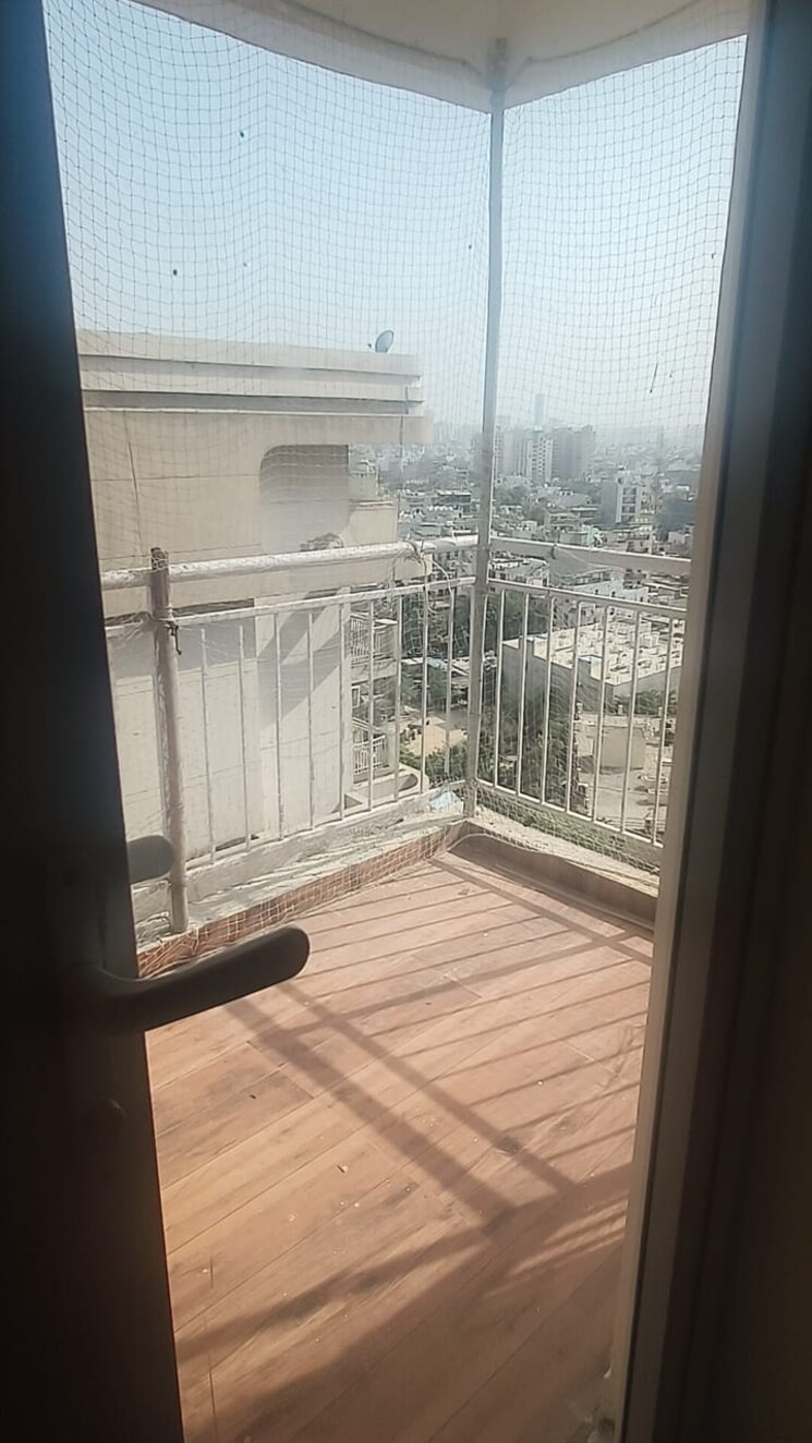 Balcony, ram-shanti-apartment 3 Bedroom 3500 Sq.Ft. Apartment In Sector 52 Gurgaon 8810589