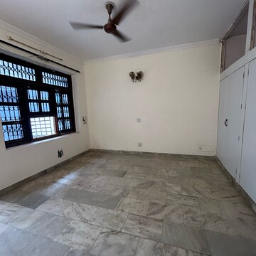Room in 2 BHK Independent House at Sector 23 – for Rent