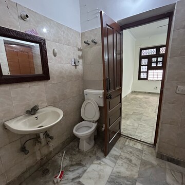 Bathroom in 2 BHK Independent House at Sector 23 – for Rent