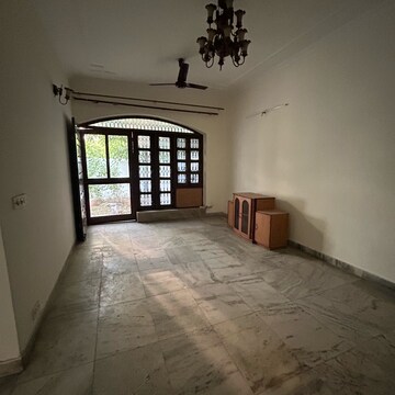 Room in 2 BHK Independent House at Sector 23 – for Rent