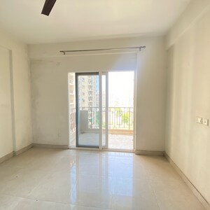 Room in 2 BHK Apartment at Signature Global Orchard Avenue, Sector 93 – for Sale