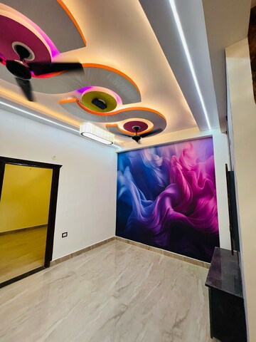 Master Bedroom in 1 BHK Builder Floor at Ankur Vihar – for Sale