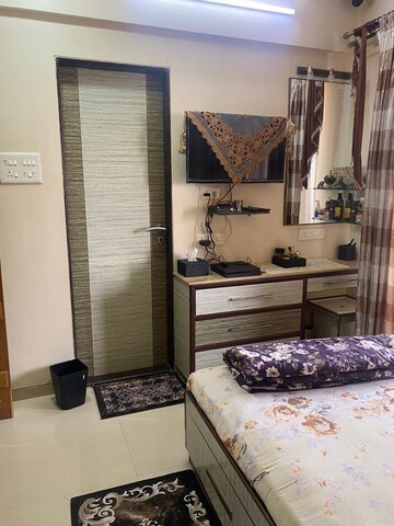 Kitchen in 2 BHK Independent House at Lalani Valentine Apartment, Malad East – for Rent