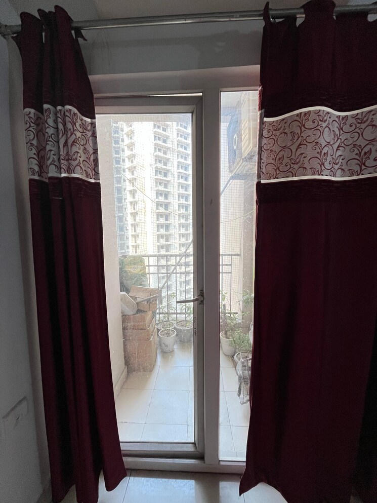 Bedroom, ajnara-le-garden 3 Bedroom 1295 Sq.Ft. Apartment In Sector 16b Greater Noida Greater Noida 8810726