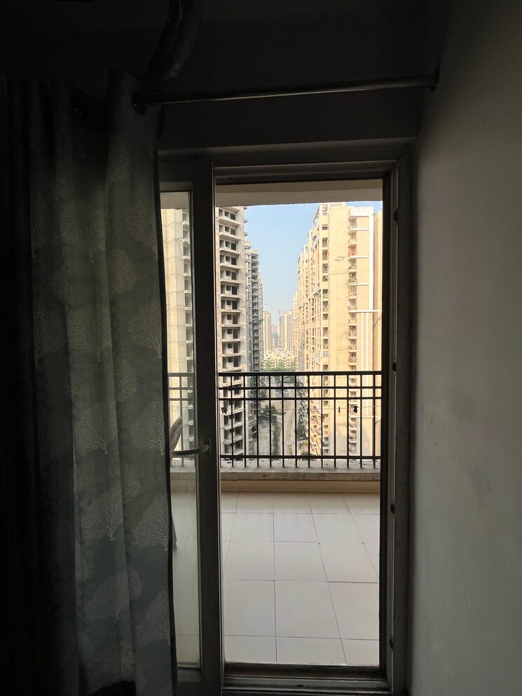 undefined, ajnara-le-garden 3 Bedroom 1295 Sq.Ft. Apartment In Sector 16b Greater Noida Greater Noida 8810726