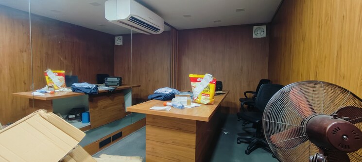 Team Area, shilp-arista Commercial Office Space 1500 Sq.Ft. In Bodakdev Ahmedabad 8810714
