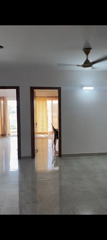 Room in 3 BHK Builder Floor at Uninav Eden, Raj Nagar Extension – for Rent