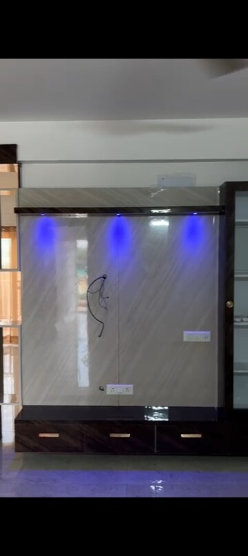 Building Lobby in 3 BHK Builder Floor at Uninav Eden, Raj Nagar Extension – for Rent