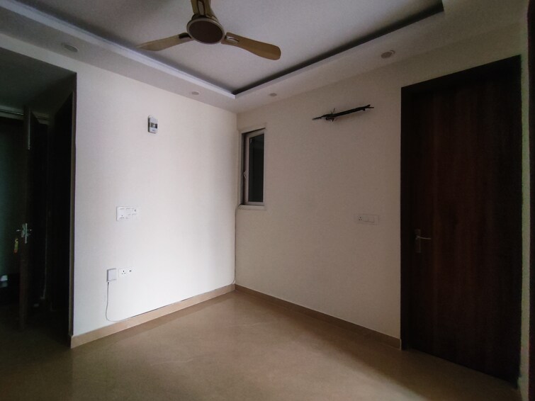 Cover Image, chattarpur 6+ Bedroom 75 Sq.Yd. Independent House In Chattarpur Delhi 8810749