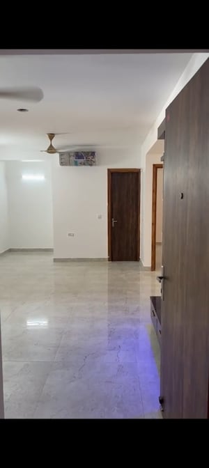 4 BHK Builder Floor For Sale in Uninav Bliss, Raj Nagar Extension