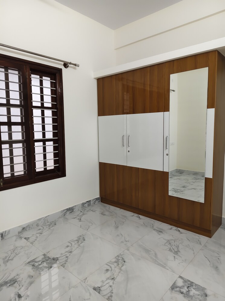 Room, indiranagar 2 Bedroom 1050 Sq.Ft. Builder Floor In Indiranagar Bangalore 8810823