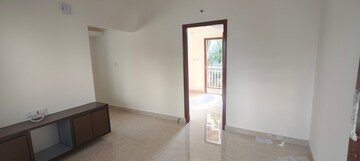 1 BHK Builder Floor For Rent in Yemalur