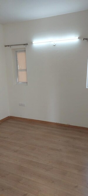 Room in 3.5 BHK Apartment at Emaar Gurgaon Greens, Sector 102 – for Sale