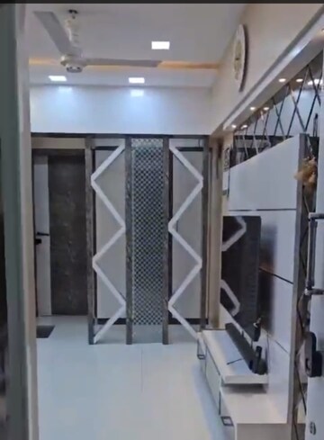 2 BHK Apartment For Rent in K Rahega Palm Springs, Malad West