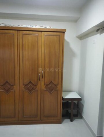 Furnished Amenities in 2 BHK Apartment at Sanghvi Aaditya Heights, Tardeo – for Rent