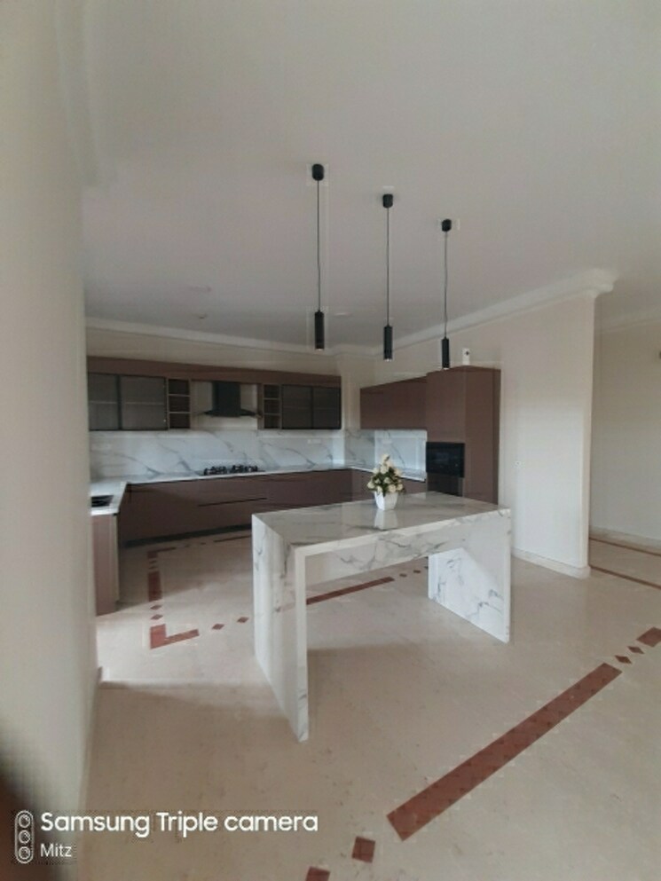 Kitchen, hm-grandeur 3 Bedroom 3372 Sq.Ft. Apartment In Frazer Town Bangalore 8810938