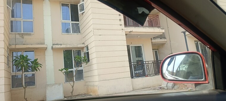 Exterior View, signature-global-prime 2 Bedroom 625 Sq.Ft. Apartment In Sector 63a Gurgaon 8810945