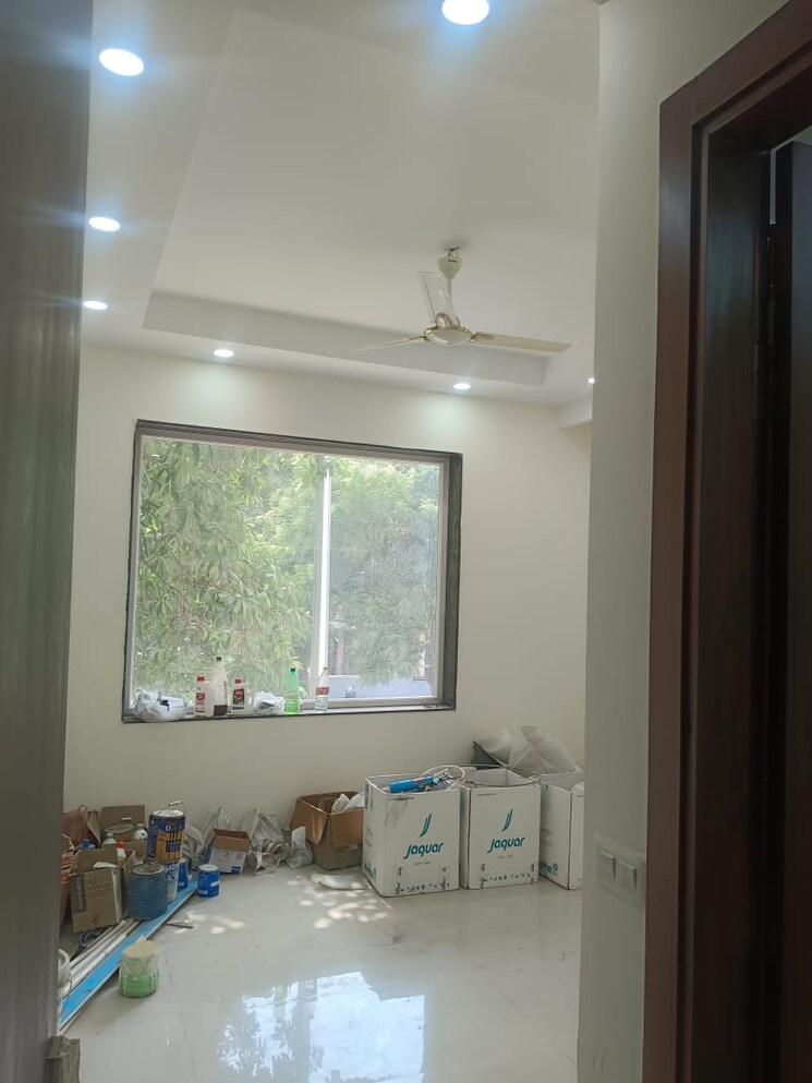 Room, unitech-south-city-ii 4 Bedroom 1943 Sq.Ft. Builder Floor In Sector 50 Gurgaon 8810933