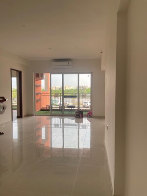 Room in 3 BHK Apartment at Shapoorji Pallonji Joyville Gurgaon, Sector 102 – for Sale