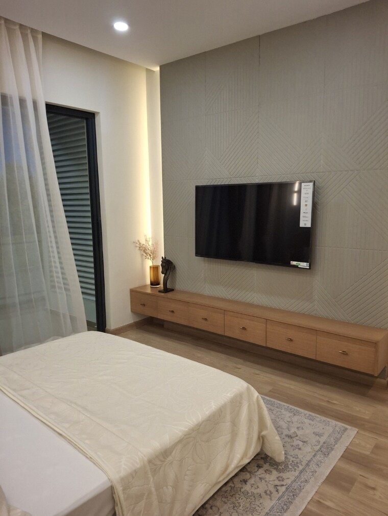 Bedroom, signature-global-cloverdale 3 Bedroom 2095 Sq.Ft. Apartment In Sector 71 Gurgaon 8811104