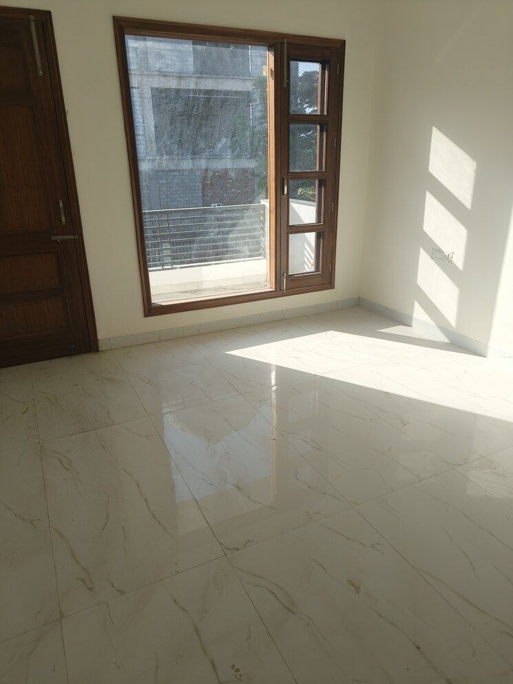 Room, aerocity 6+ Bedroom 5270 Sq.Ft. Independent House In Aerocity Mohali 8811049