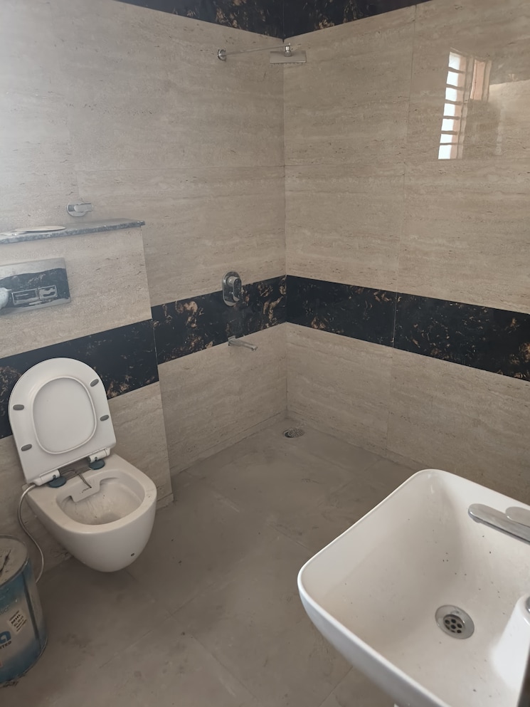 Bathroom, aerocity 6+ Bedroom 5270 Sq.Ft. Independent House In Aerocity Mohali 8811049