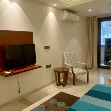 Living Room in 3 BHK Builder Floor at Defence Colony – for Rent