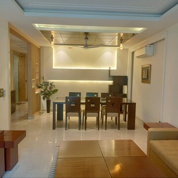 Living Room in 3 BHK Builder Floor at Defence Colony – for Rent