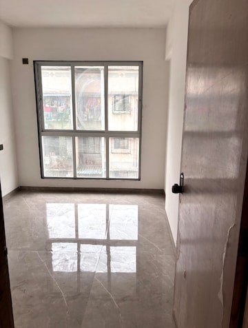 Room in 1 BHK Apartment at Panchratna Sapphire, Kalyan East – for Sale