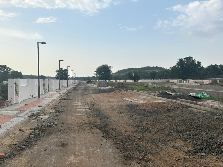 undefined, rrcat  1000 Sq.Ft. Plot In Rrcat Indore 8811121