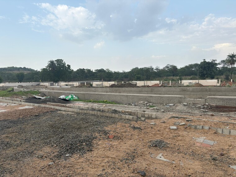 undefined, rrcat  1000 Sq.Ft. Plot In Rrcat Indore 8811121