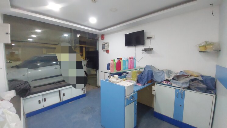 Common Area, model town phase 1 Commercial Office Space 500 Sq.Ft. In Model Town Phase 1 Delhi 8811147