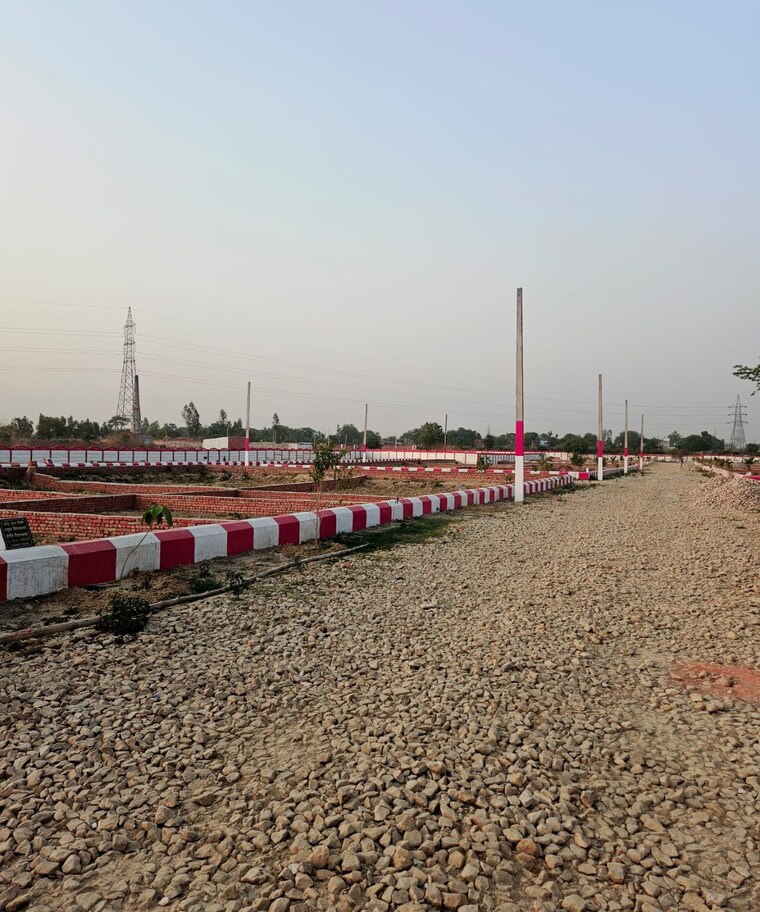 undefined, kanpur road  850 Sq.Ft. Plot In Kanpur Road Lucknow 8811122